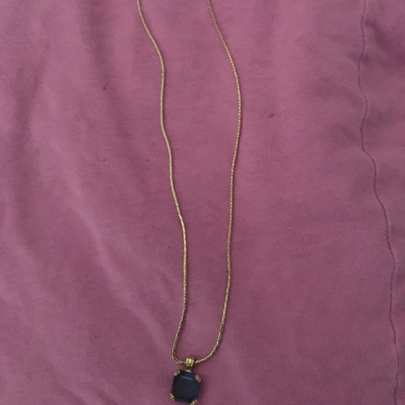 Gold Chain Necklace with Blue Square Jewel - Picture 3 of 3
